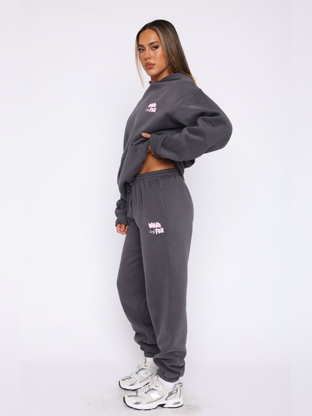 White Fox Capsule 9 Star Of The Moment Sweatpants - Volcanic - Picture 1 of 7